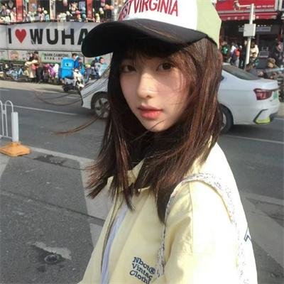 女人是英雄